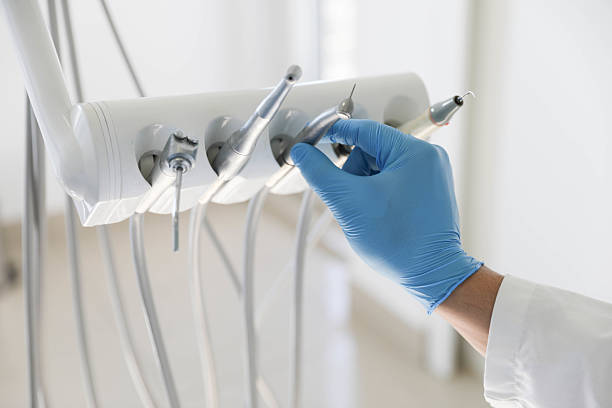 Professional Emergency Dentist technician working in Hidalgo, TX